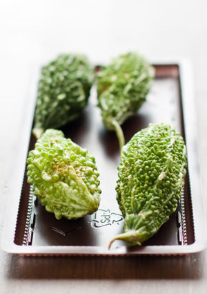 吃什麼減肥:夏季選雙菇苦瓜絲