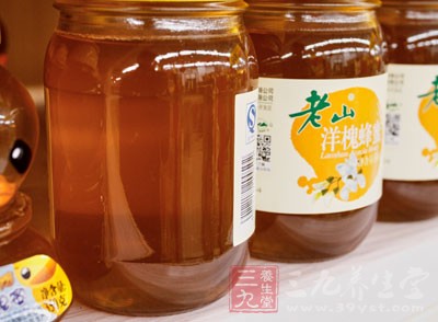 蜂蜜還能滋陰潤燥