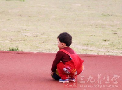 原來當地某個幼兒園給幼兒准備的食物