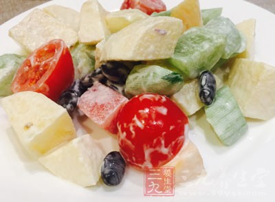 之前一直在說不能吃剩菜，是因為剩菜中的亞硝酸鹽成分比較多