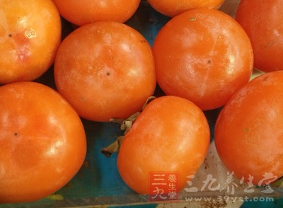 不宜大量吃柿子 不宜大量吃柿子