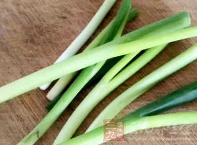 香油1咖啡匙,蔥2棵 香油1咖啡匙,蔥2棵