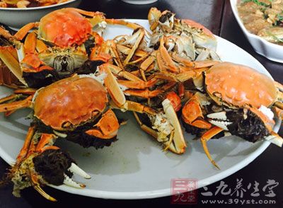 吃蟹時，在開蓋後要注意四個清除