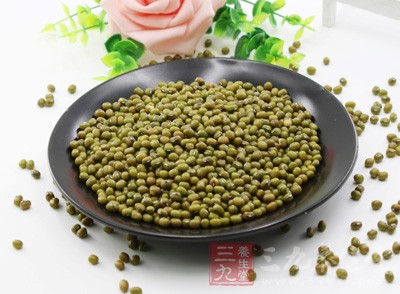 如米仁粥、綠豆、生梨、豆卷 如米仁粥、綠豆、生梨、豆卷