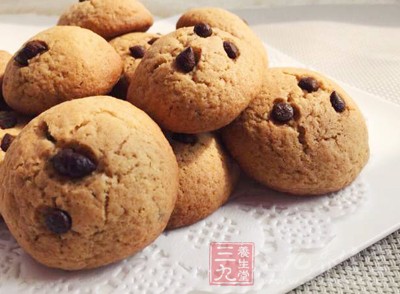 餅干、甜點當晚餐：離肥胖不遠了