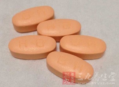 霉素類與氨基糖類呈協同作用，但劑量應基本平衡