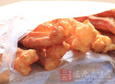如炸豬排、燒雞、烤鴨、煎餅、油條等