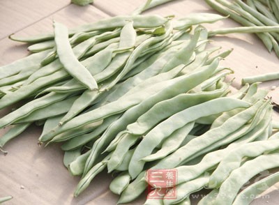 豆角種類多，常見的有四季豆、扁豆、豇豆等