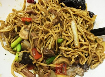 主食：面條餃子最鹹