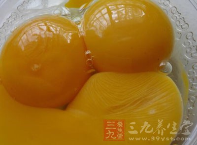 偏頭痛和夜尿也是雞蛋過敏 偏頭痛和夜尿也是雞蛋過敏