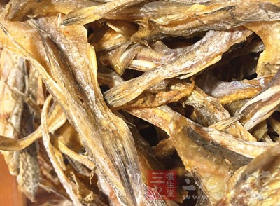 鹹魚中的鹽分過多