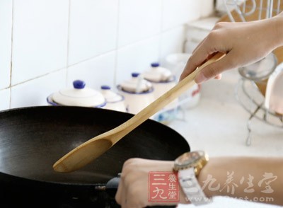 炒菜以後要洗鍋