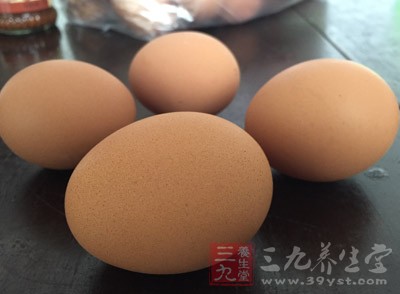 “牛奶加雞蛋”代替主食=典型錯誤