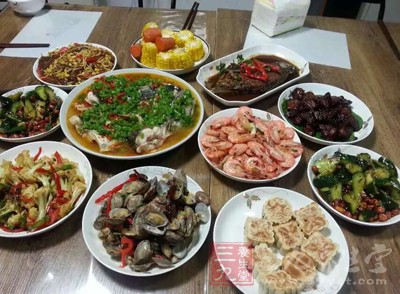 少吃過於油膩的菜