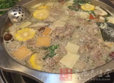 首先就是大家在吃火鍋的時候千萬不要吃的太急