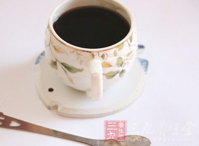經常空腹飲用冰咖啡也會造成體內寒氣加重