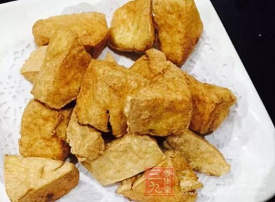 經常吃些豆制品可以降低乳腺癌、結腸癌、前列腺癌的患病風險