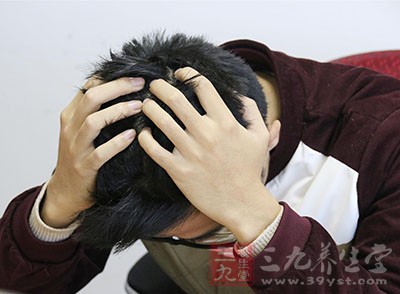 小編建議患肝炎的人群最好不要食用大蒜
