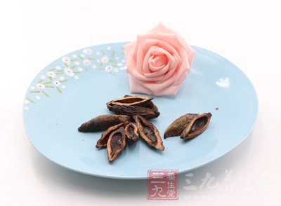 在吃槟榔的時候，要進行代謝