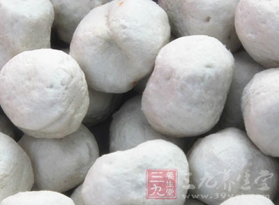 魚丸、蝦丸、蟹棒等，這些以低值魚為原料經加工的人造海味產品，往往大受歡迎