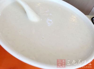 牛奶與果汁不能同飲 牛奶與果汁不能同飲