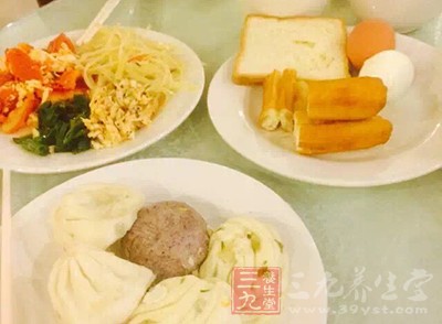 早飯在一日三餐中是最重要的一餐