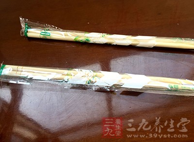 不用一次性筷子，真的是在保命嗎