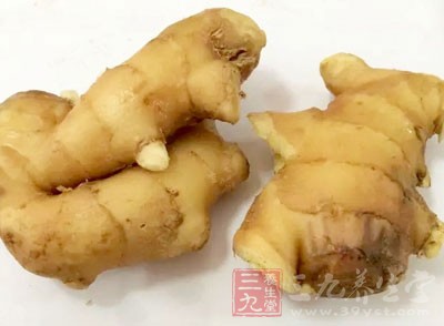 少吃蔥、姜、蒜、辣椒等辛辣食品