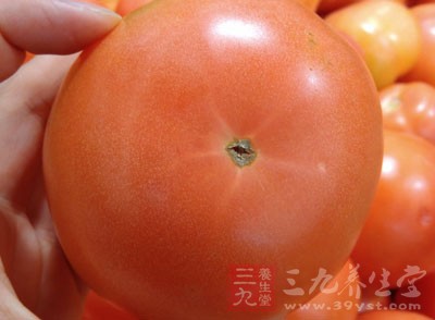 西紅柿1個150g，牛腩塊200g，土豆丁200g