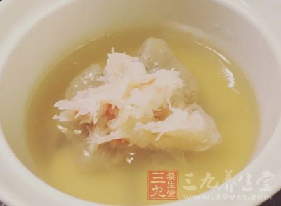 雖然燙傷後人體有自行修復的功能，但反復損傷極易導致上消化道黏膜惡變