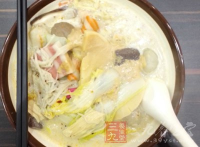 麻辣燙和火鍋變得非常流行