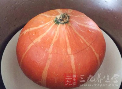 但是蝦不能和南瓜一起吃