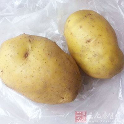 日常那些食物容易引起才脹氣,譬如土豆、紅薯之類的 日常那些食物容易引起才脹氣,譬如土豆、紅薯之類的