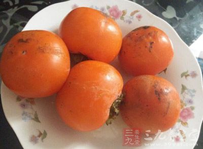 酸性的食物跟杮子也不可同食