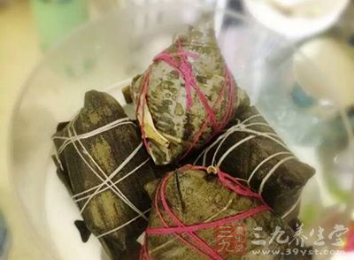 市面上已經開始售賣各種各樣的粽子
