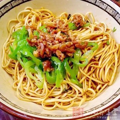 胃痛的人應該食用面條 胃痛的人應該食用面條