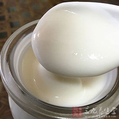 想要讓酸奶成為有益健康的一員，飲用的量一定要有科學性