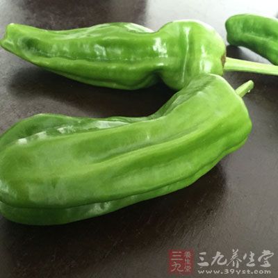 也避免酒精、咖啡因、茶、巧克力、無花果干、羊肉、核果、青椒、紅茶、罂粟子等 也避免酒精、咖啡因、茶、巧克力、無花果干、羊肉、核果、青椒、紅茶、罂粟子等