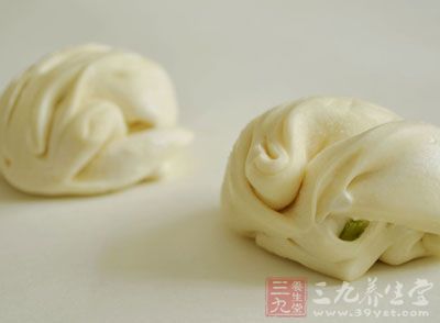 而是選擇既簡單又有營養的食物，而饅頭就是其中一種