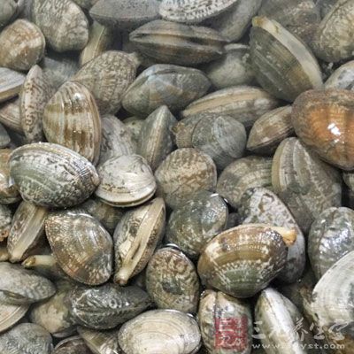 多種海產品,如蝦、蟹、蛤、牡蛎等,體內均含有化學元素砷 多種海產品,如蝦、蟹、蛤、牡蛎等,體內均含有化學元素砷