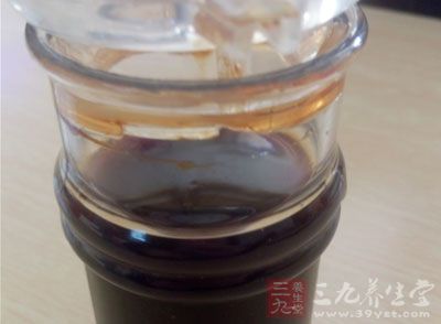 大量飲食醋反而會使消化道潰瘍病情加重,甚至誘發大出血 大量飲食醋反而會使消化道潰瘍病情加重,甚至誘發大出血
