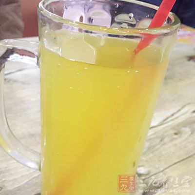 除牙不好的人外,水果最好不要搾汁喝,直接食用更營養 除牙不好的人外,水果最好不要搾汁喝,直接食用更營養