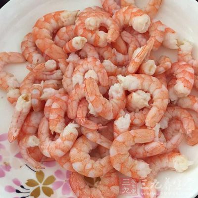 豬肉忌與鴿肉、鲫魚、蝦同食，同食令人滯氣