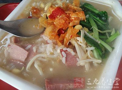 湯泡飯是諸多人喜歡的