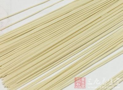 其實面條是很好吃的,而且經過各種不同工藝後的面條,味道更是大不相同 其實面條是很好吃的,而且經過各種不同工藝後的面條,味道更是大不相同