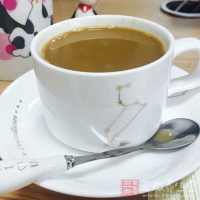避免攝入刺激胃酸增加的調味品,如辣椒、咖啡、芥末等 避免攝入刺激胃酸增加的調味品,如辣椒、咖啡、芥末等