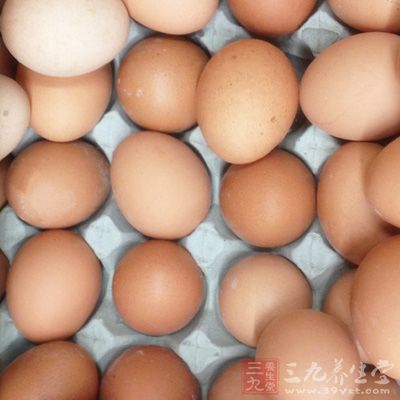 雞蛋中的硒元素還可以降低你患上皮膚癌的幾率