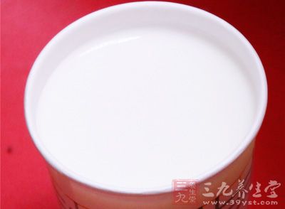 如果每天超劑量飲用奶制品，就會引起欲望下降