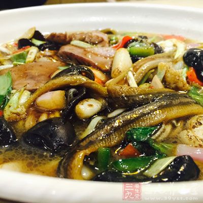 坊間有言道“魚生火肉生寒” 坊間有言道“魚生火肉生寒”