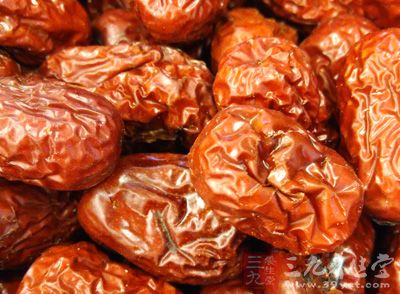 紅棗能補脾和胃,益氣生津,滋心潤肺,養血安神 紅棗能補脾和胃,益氣生津,滋心潤肺,養血安神